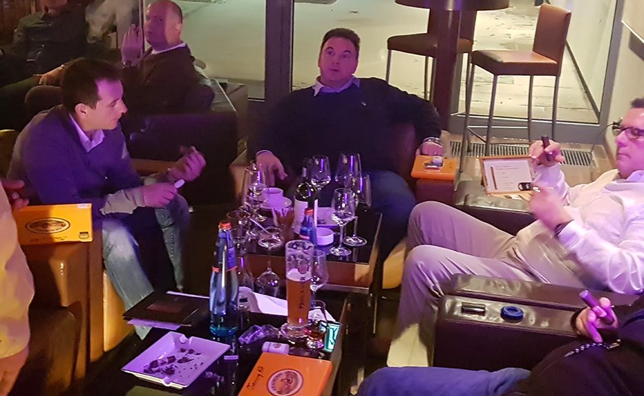 Fuma Tasting La Aurora 107 & Rum