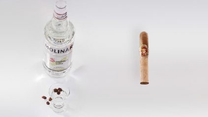 Vasco Da Gama Sumatra Robusto & Sambuca