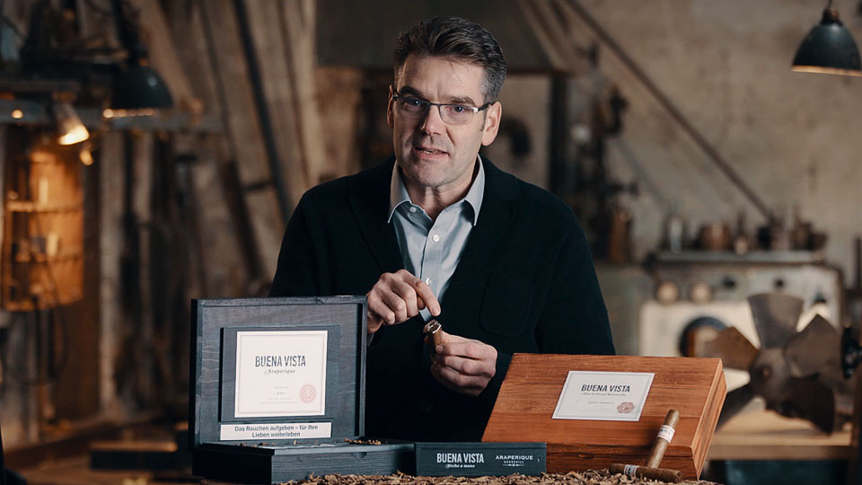 Video: Zigarren lagern mit oder ohne Zellophan?